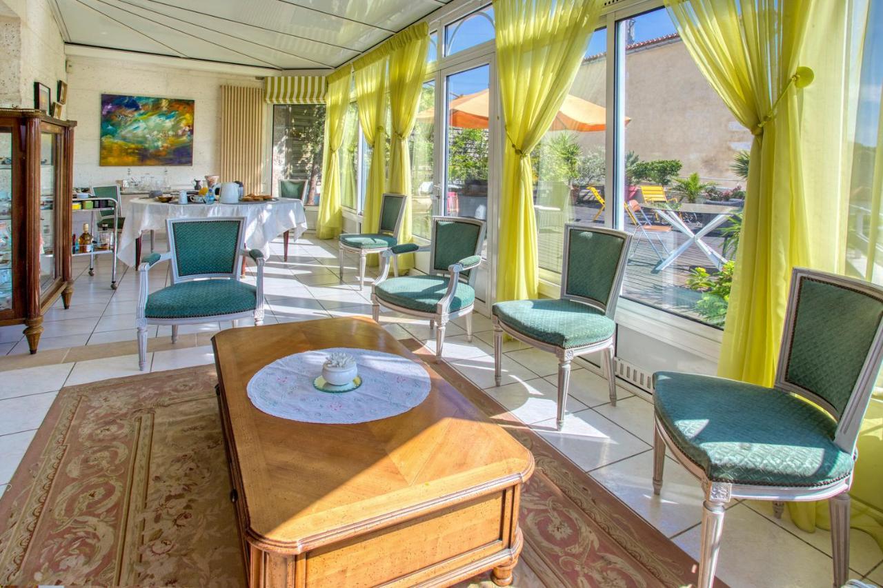 Laferriere Bed & Breakfast Angoulême Екстериор снимка