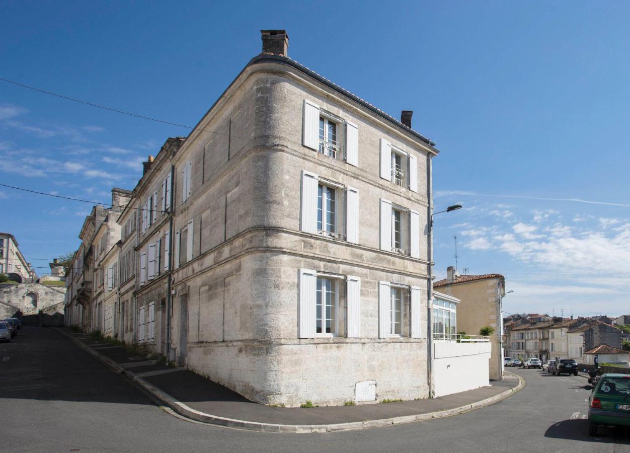 Laferriere Bed & Breakfast Angoulême Екстериор снимка