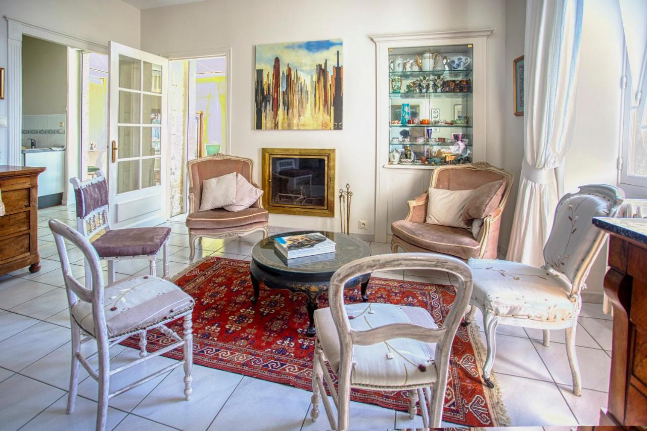 Laferriere Bed & Breakfast Angoulême Екстериор снимка