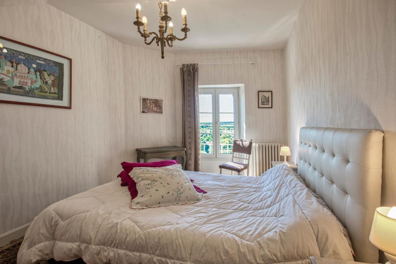 Laferriere Bed & Breakfast Angoulême Екстериор снимка