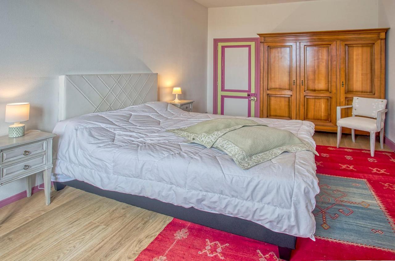 Laferriere Bed & Breakfast Angoulême Екстериор снимка